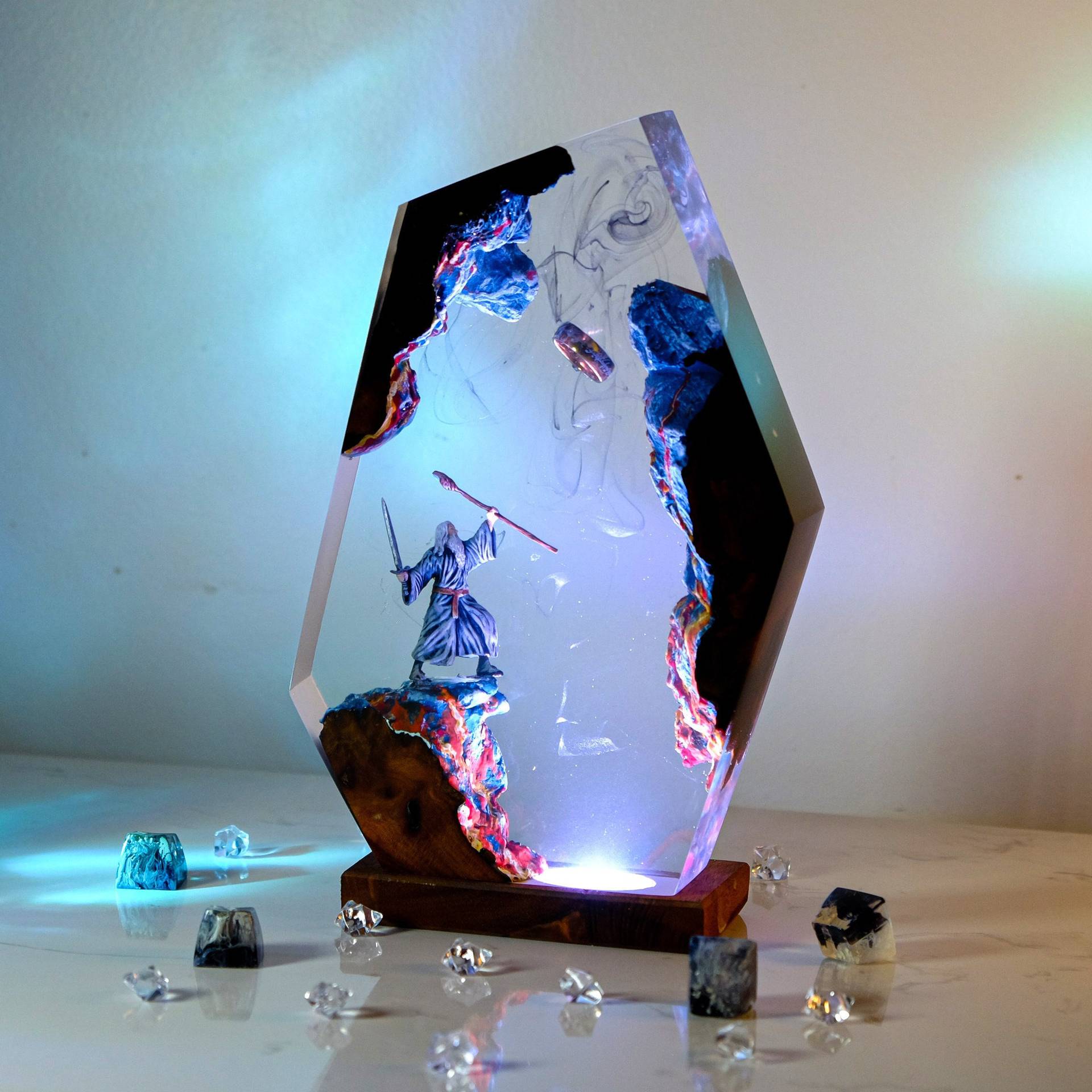 Movie Scence Figure Table Resi - Desk Setup Lamp review and price